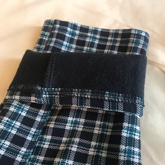 Plaid fleece lined leggings! - Picture 5 of 5